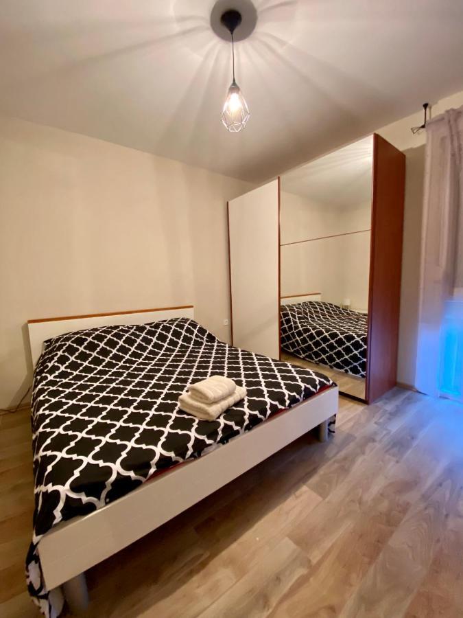 Apartment With Balcony And Free Parking Zadar Luaran gambar
